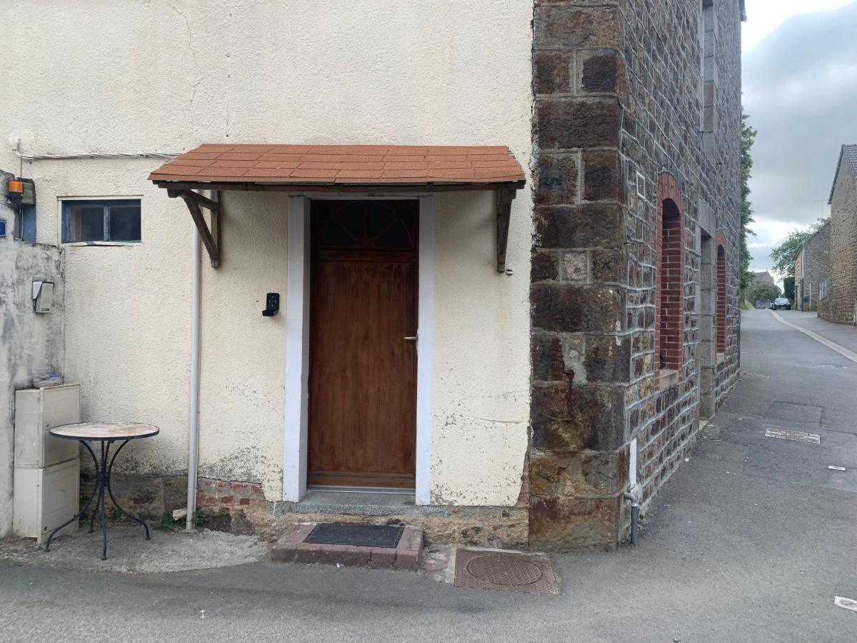 Ducey-Les Cheris Etape Mont Saint Michel St Malo 50220 Exteriör bild